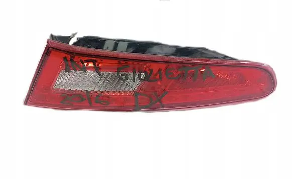 Alfa Romeo Giulietta Rear/tail lights 50531132