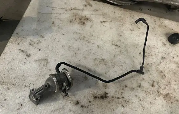 Audi Q5 SQ5 EGR valve 0CE131101E 06E131101