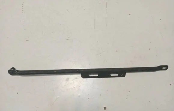 Volvo XC90 Radiator support slam panel bracket 31651557