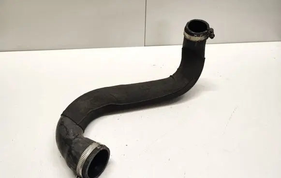 Audi A4 S4 B9 Intercooler hose/pipe 8W0145738F