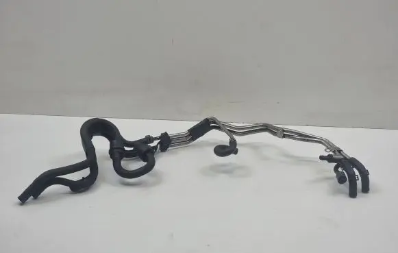 Audi Q5 SQ5 Fuel injector supply line/pipe 03L201360AF L24424EA
