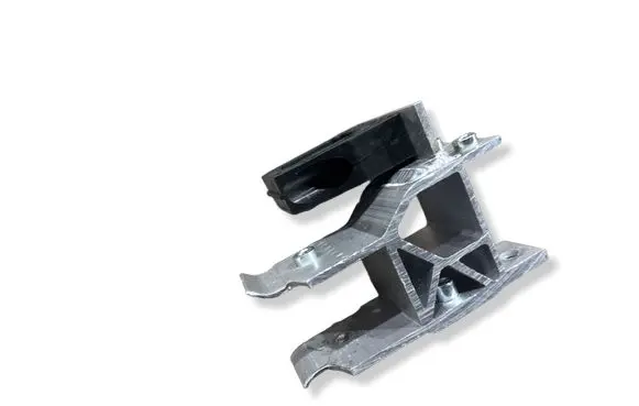 BMW X7 G07 Radiator mount bracket 7421636