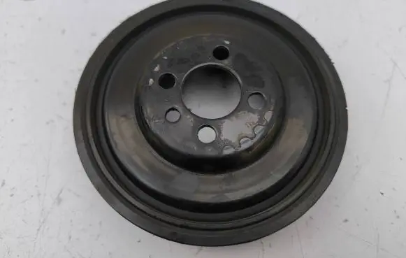 Volkswagen Arteon Crankshaft pulley 04L105243V