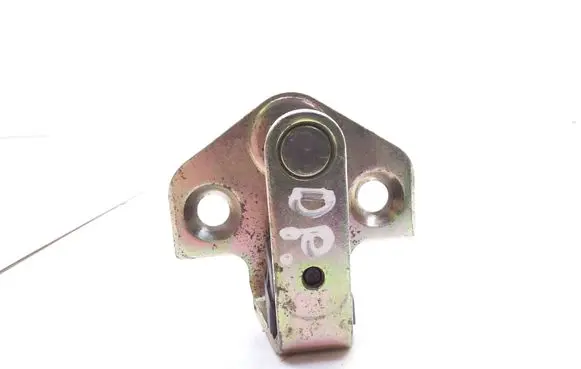 Ford Mondeo Mk III Front door lock loop/hook striker 96BGF21982AJ