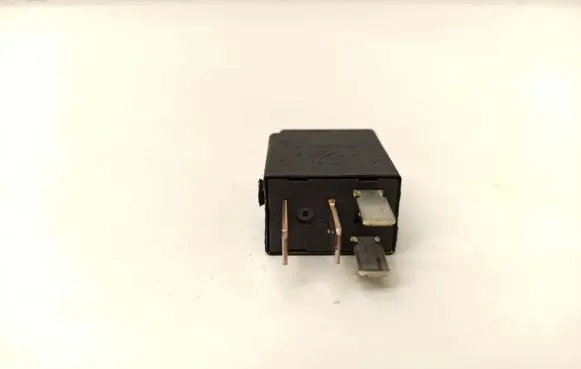 Mercedes-Benz CLS C219 Other relay 0025421119