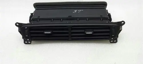 Mercedes-Benz CLS C218 X218 Dash center air vent grill C2S26316