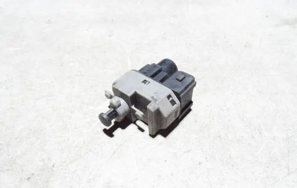 Jaguar X-Type Brake pedal sensor switch 1S7T13480AA