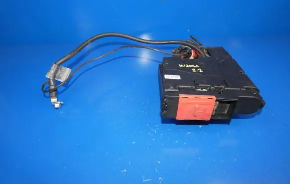 Mercedes-Benz C AMG W204 Positive cable (battery) A2075402750