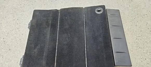 Chrysler Town u0026 Country V Trunk/boot floor carpet liner 05028624AC 19336 H030