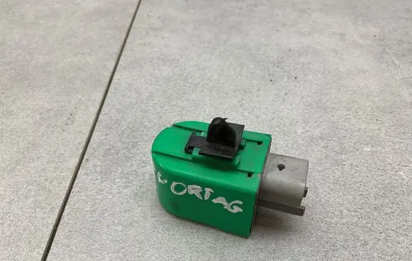 KIA Sportage Airbag deployment crash/impact sensor 95710C1000