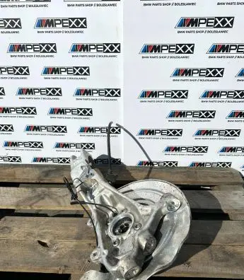 BMW X5 G05 Front wheel hub spindle knuckle