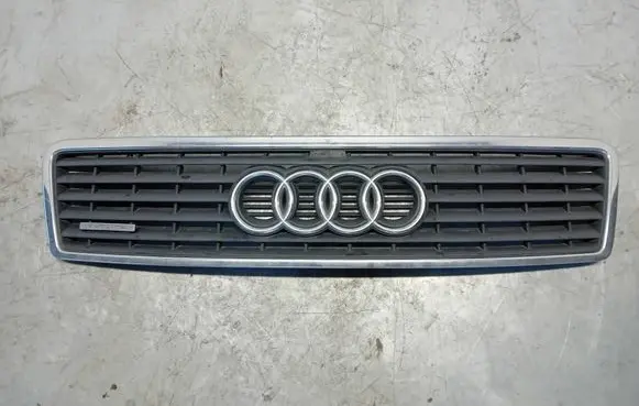 Audi A8 S8 D2 4D Front bumper upper radiator grill 4D0853651