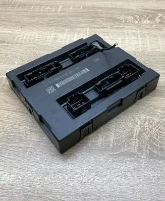 Audi A4 S4 B8 8K Comfort/convenience module 8K0907064CC