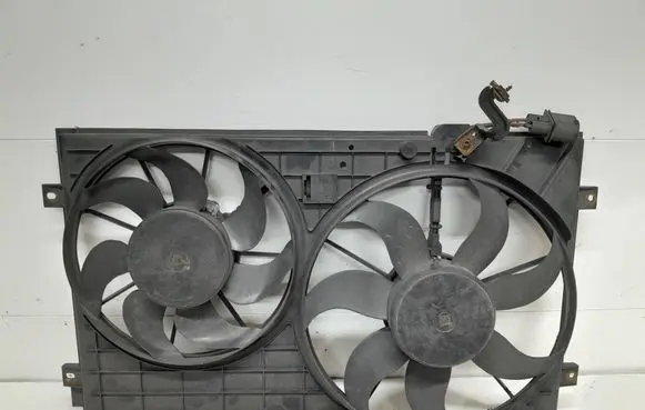 Audi A3 S3 8P Radiator cooling fan shroud 1K0121207BB