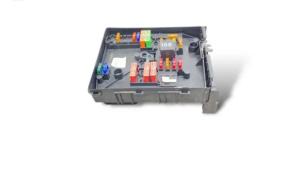 Skoda Yeti (5L) Fuse module 1K0937118 1104317029 11224LL8823