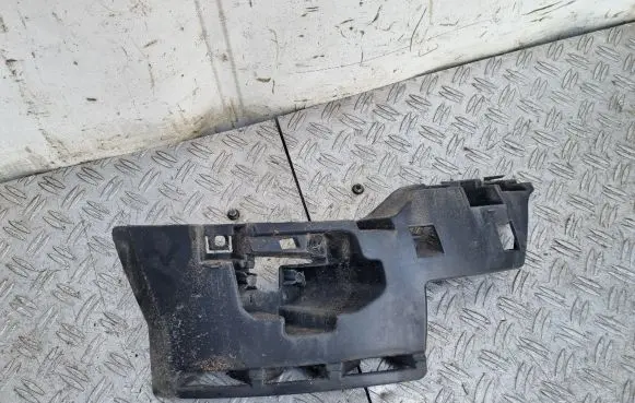 Citroen C5 Front bumper mounting bracket 9681052880 2001498