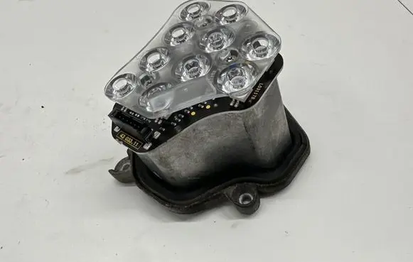 BMW 5 F10 F11 LED ballast control module 17173803