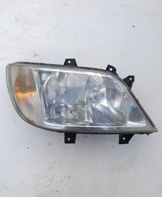 Mercedes-Benz Sprinter W901 W902 W903 W904 Headlight/headlamp A9018201161