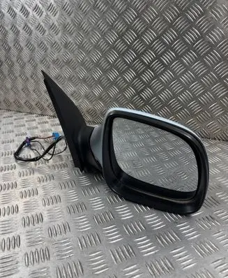 Volkswagen Amarok Front door electric wing mirror