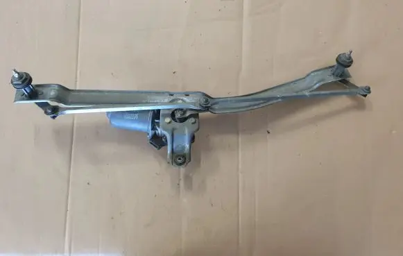Volkswagen Jetta II Front wiper linkage 191955113A 191955605 191955215