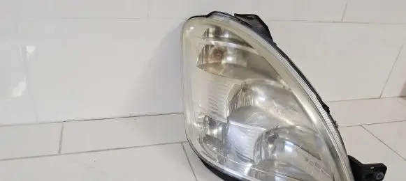 Iveco Daily 4th gen Headlight/headlamp 02B00HC