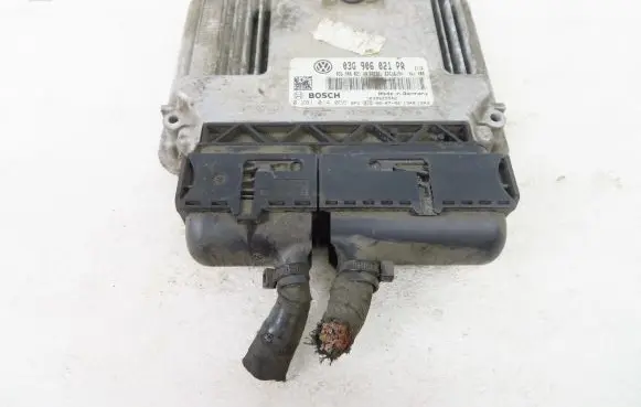 Volkswagen Golf V Engine control unit/module 0281014066 03G906021PR