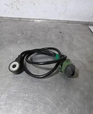 Volkswagen Golf IV Detonation knock sensor 054905377H