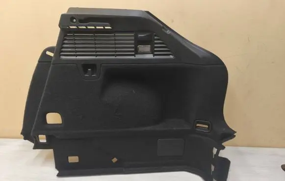Audi Q2 - Trunk/boot side trim panel 81A863880