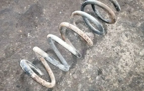 Ford Mondeo MK IV Rear coil spring