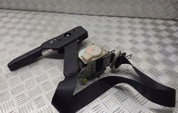 Nissan Tiida C11 Front seatbelt 2031192-AD