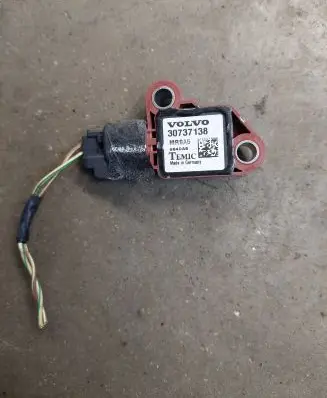 Volvo V50 Airbag deployment crash/impact sensor 30737138 MRSA5