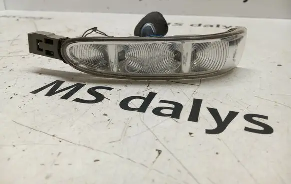 Mercedes-Benz GL X164 Mirror indicator light A1648200621 1648200621