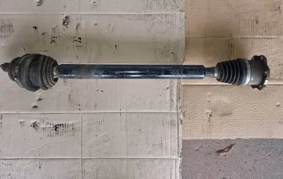 Front driveshaft