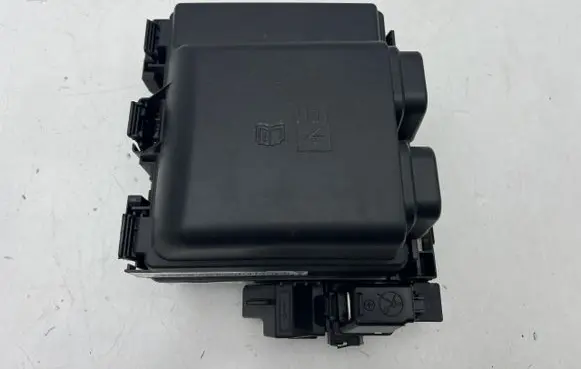 Ford Kuga III Fuse box cover SV4T14D068EBC