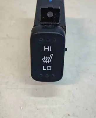 Honda CR-V Seat heating switch M33026