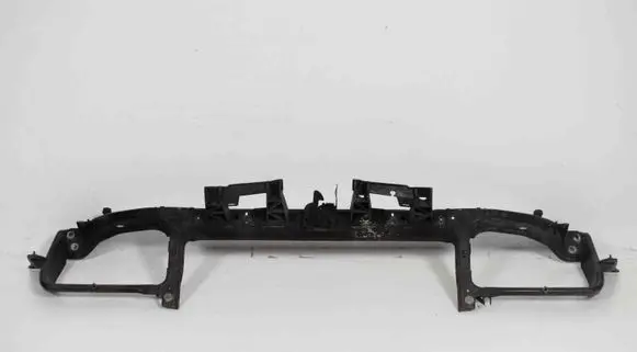 Chrysler 300 - 300C Radiator support slam panel