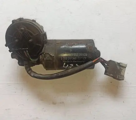 Mercedes-Benz Sprinter W901 W902 W903 W904 Wiper motor 0390241345 05898C409