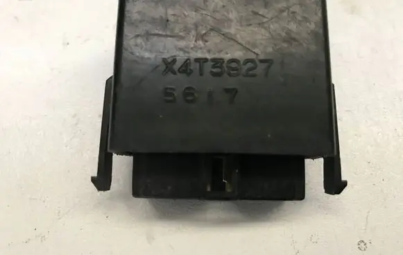 Mitsubishi Galant Other control units/modules X4T3927