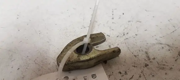 Renault Laguna III Fuel Injector clamp holder