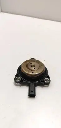 Mercedes-Benz CLA C117 X117 W117 Camshaft speed sensor A2761560790 105273202