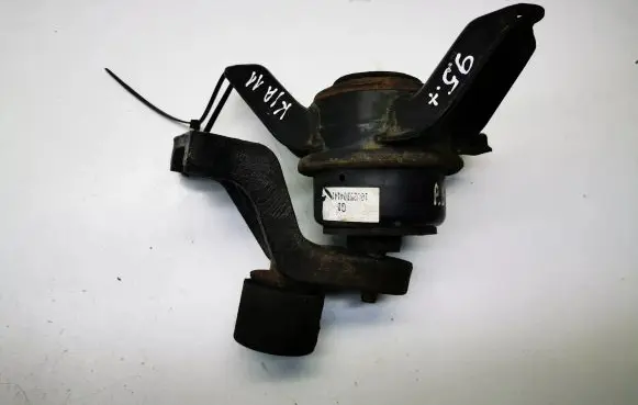 KIA Sportage Engine mount bracket 218233W050 2182324600