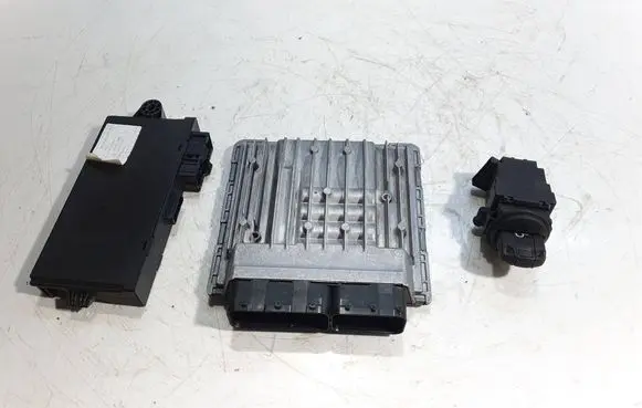BMW 6 E63 E64 Engine ECU kit and lock set 7567178 7568956 5WK98085