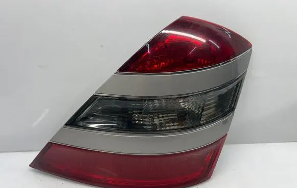 Rear/tail lights