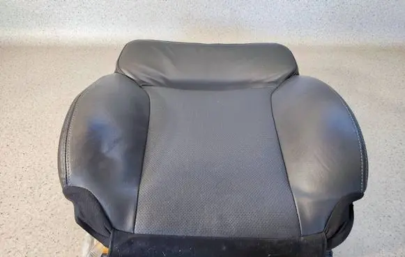 Subaru Forester SJ Seat trim 