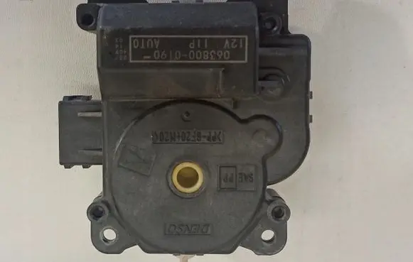 A/C air flow flap actuator/motor