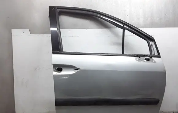 Peugeot 807 Front door