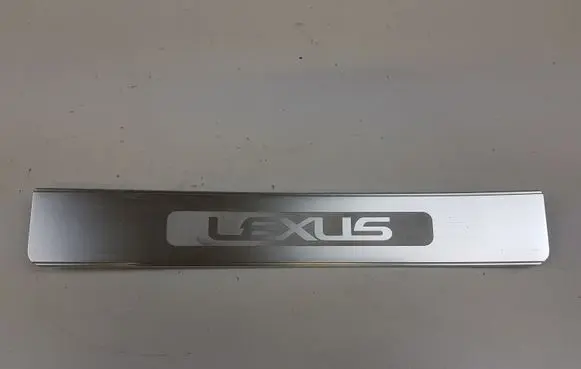 Lexus GS 300 350 430 450H Rear sill trim cover