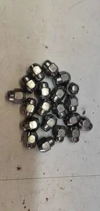 Hyundai Kona I Nuts/bolts 
