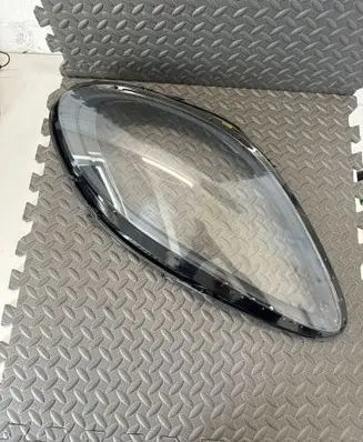 Porsche Macan (95B) Headlight lense 1417001983