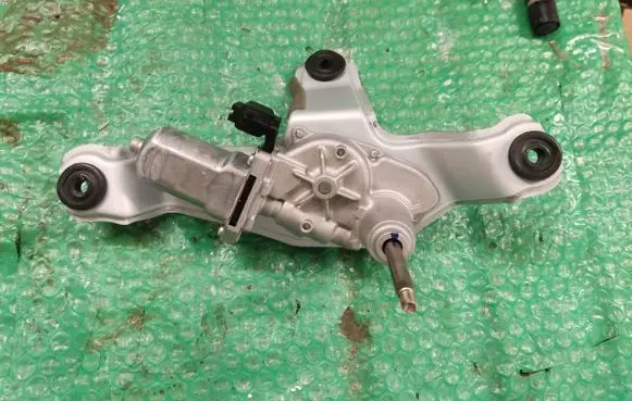 KIA Niro Rear window wiper motor 98700G5000